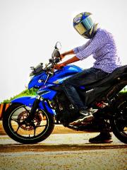 Suzuki Gixxer Dual Disc Dual Tone